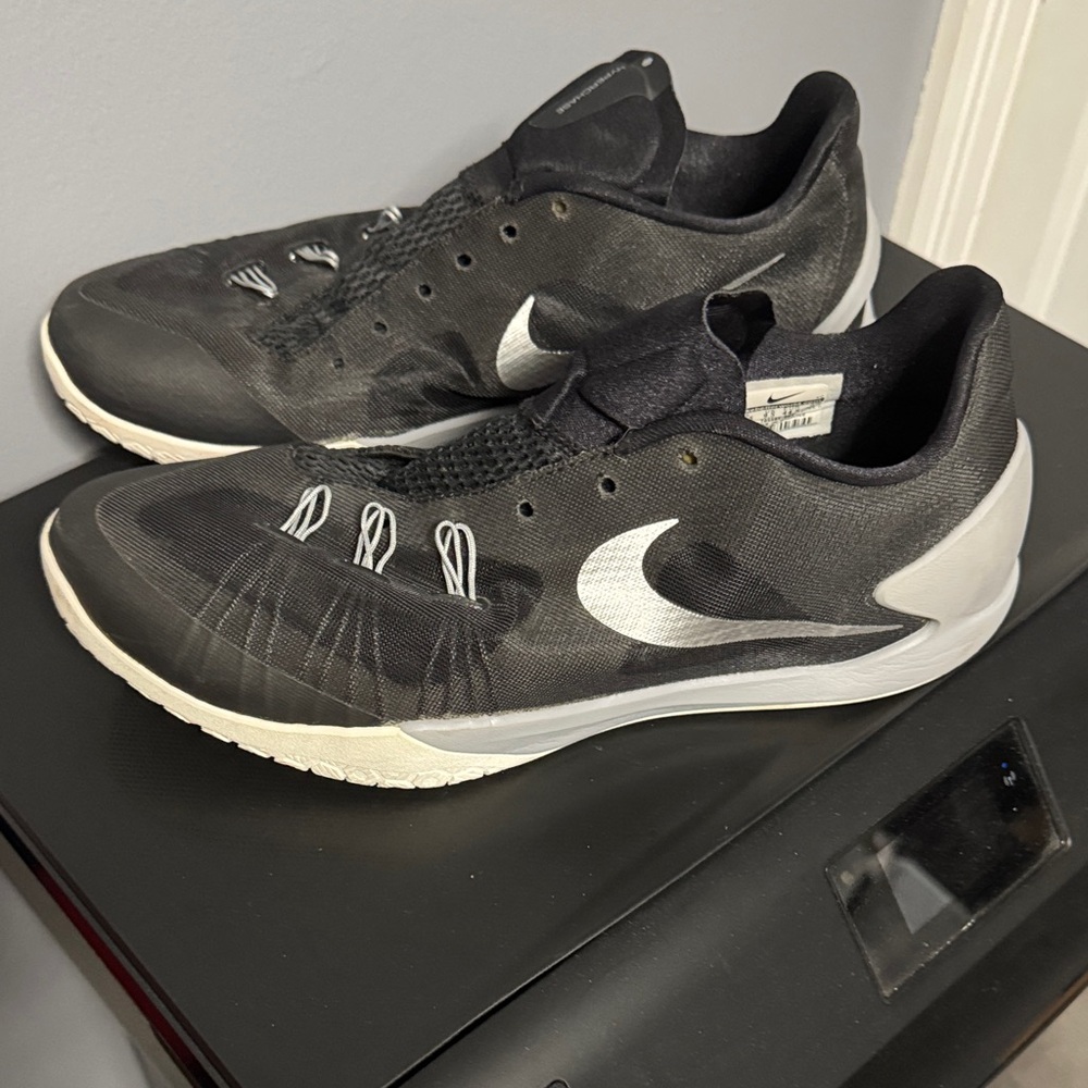 Nike Black and White Athletic Shoes